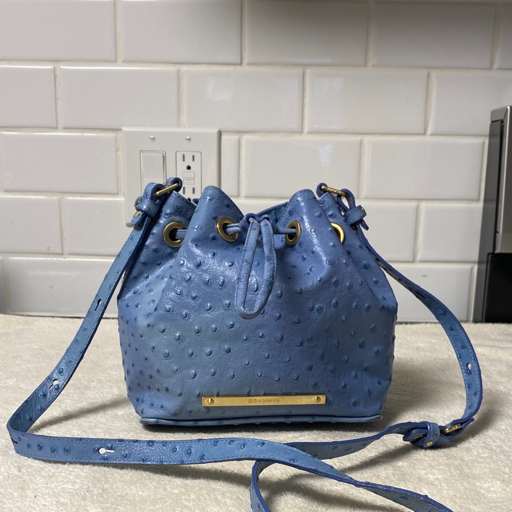Brahmin Textured Drawstring, Crossbody Bag